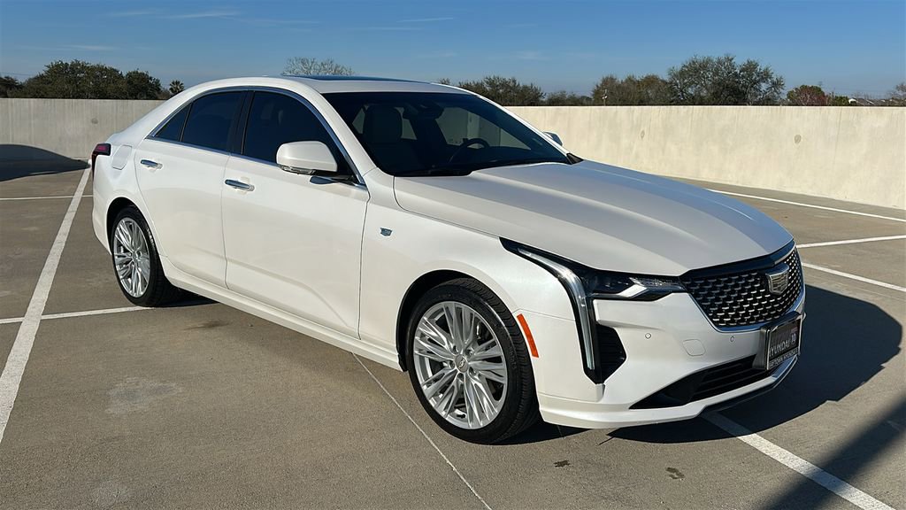 Used 2025 Cadillac CT4 Premium Luxury image 15