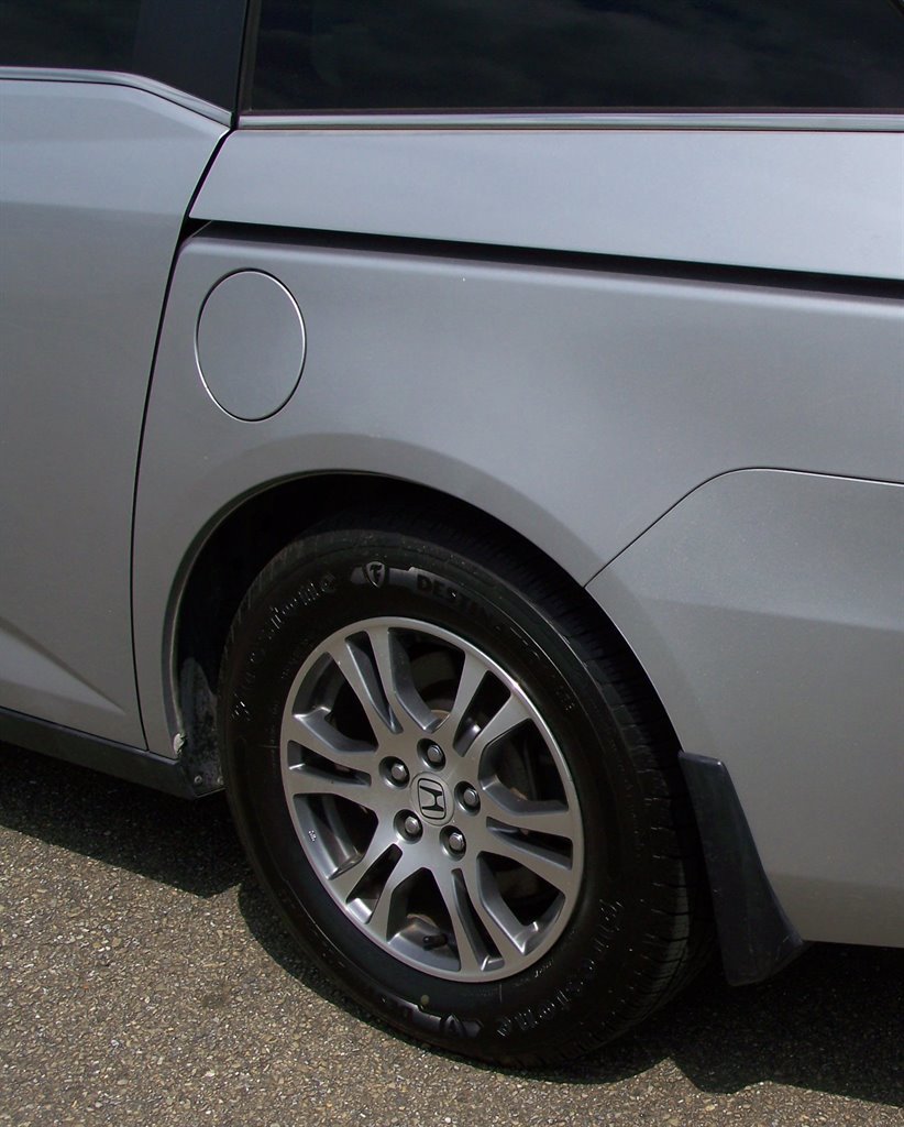 Used 2012 Honda Odyssey EX image 25