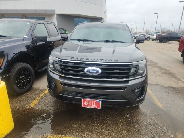 Used 2020 Ford Expedition Max Limited w/ Equipment Group 303A image 2