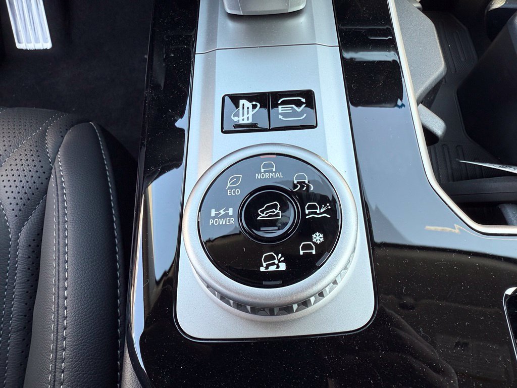 New 2026 Mitsubishi Outlander SEL AWD/4WD image 30