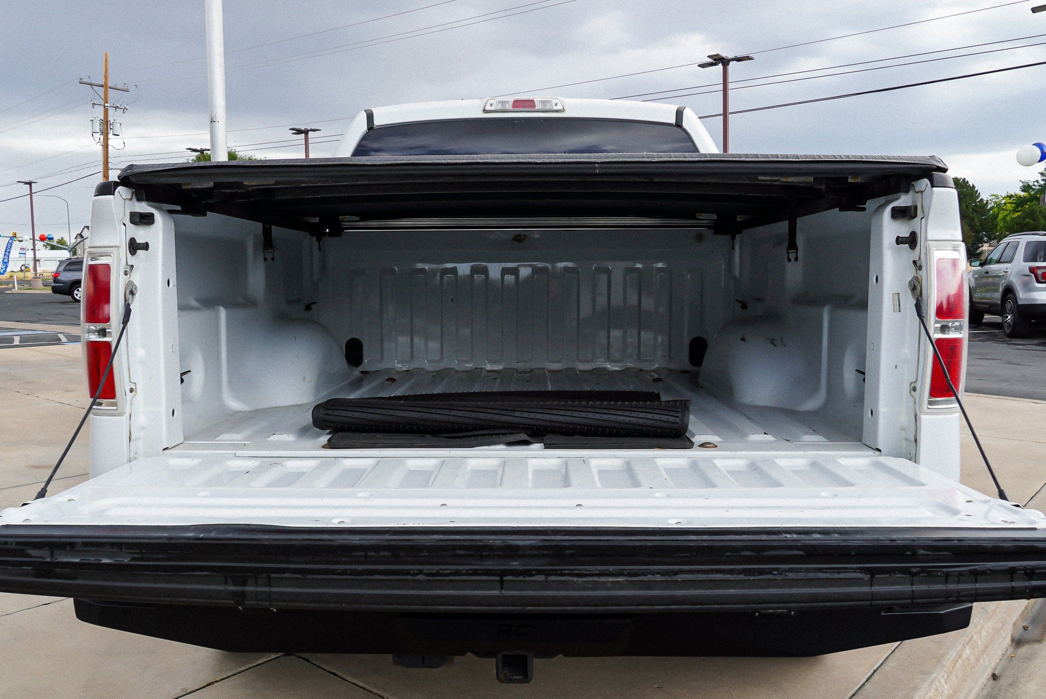 Used 2013 Ford F150 XLT w/ Luxury Equipment Group AWD/4WD image 15
