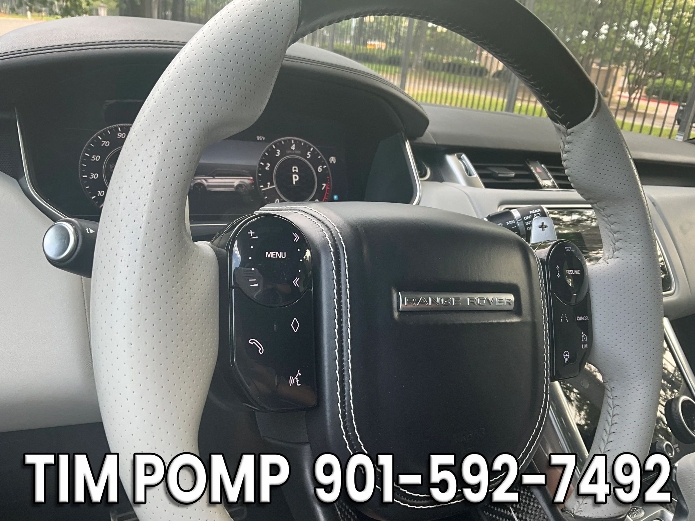 Used 2019 Land Rover Range Rover Sport SVR AWD/4WD image 16