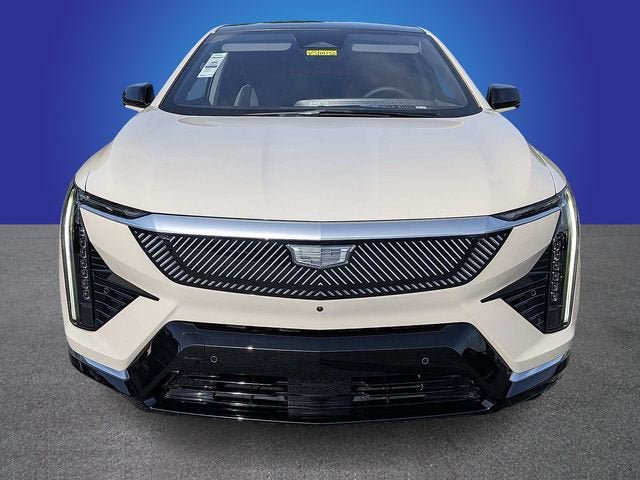 New 2027 Cadillac Optiq Luxury RWD image 8