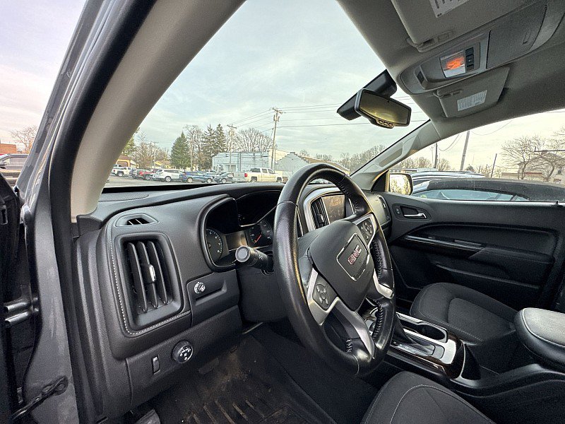 Certified 2022 GMC Canyon Elevation w/ Trailering Package image 2