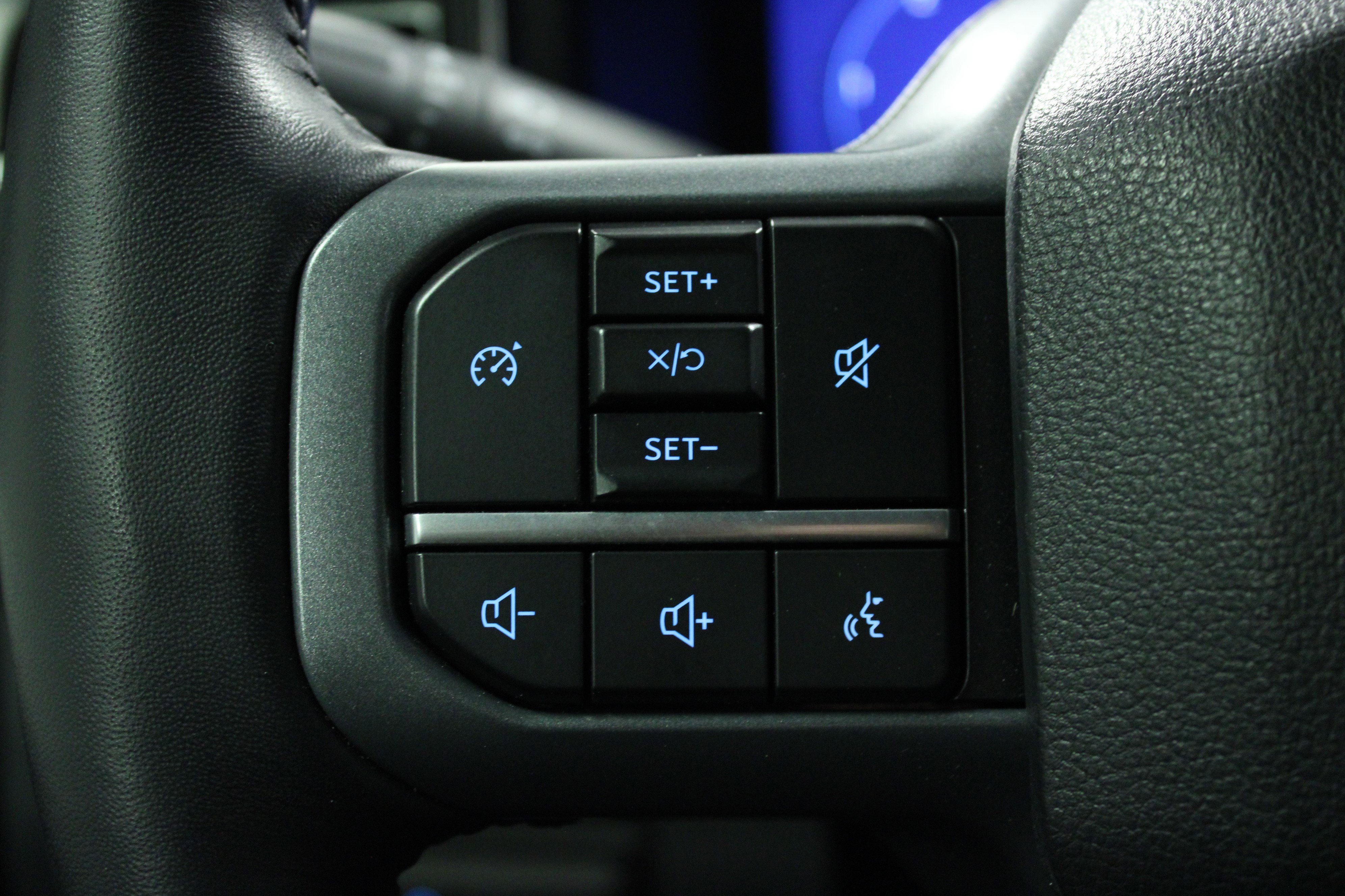 Used 2024 Ford F250 Lariat w/ Chrome Package image 20