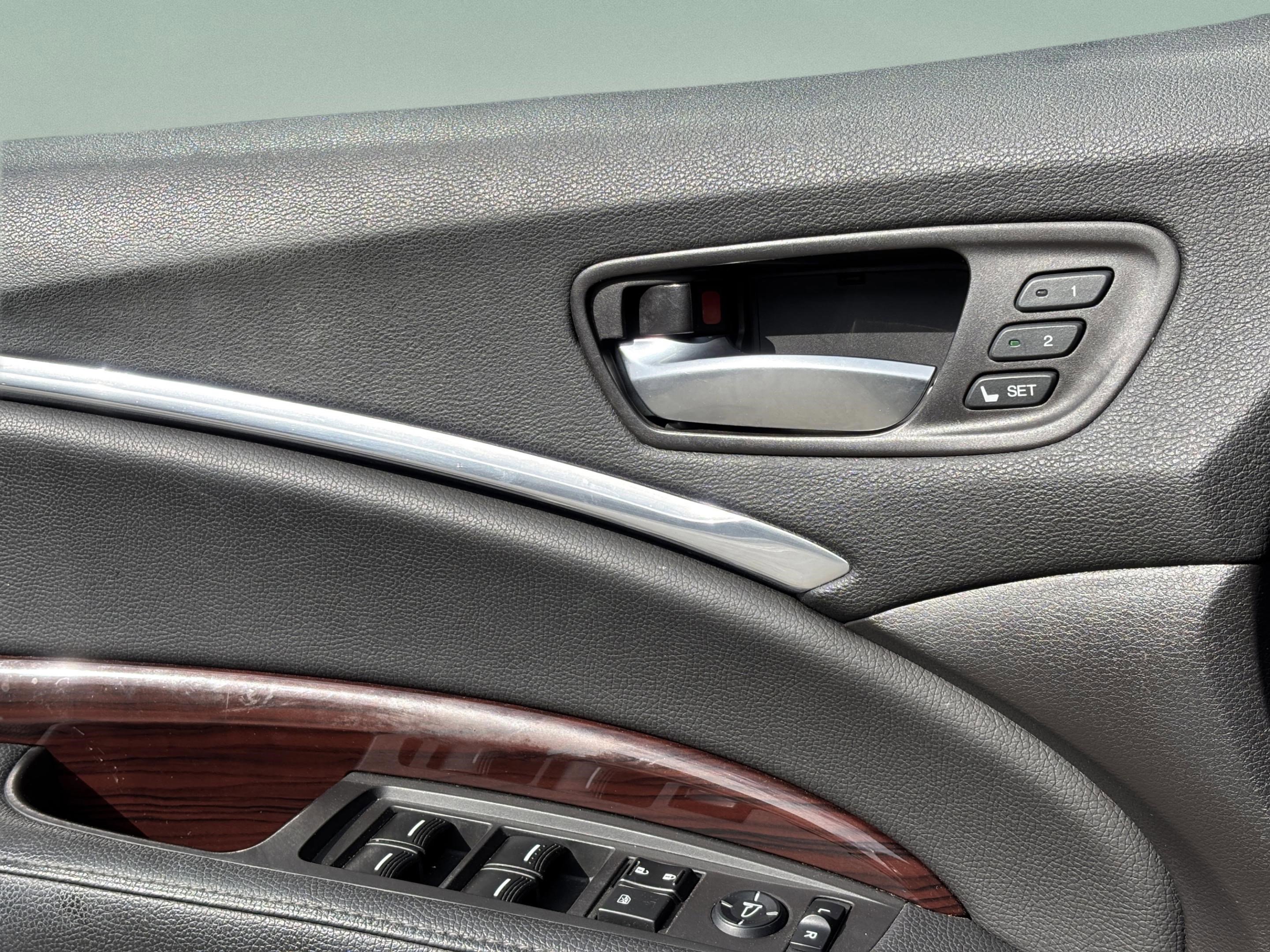 Used 2015 Acura MDX FWD image 14