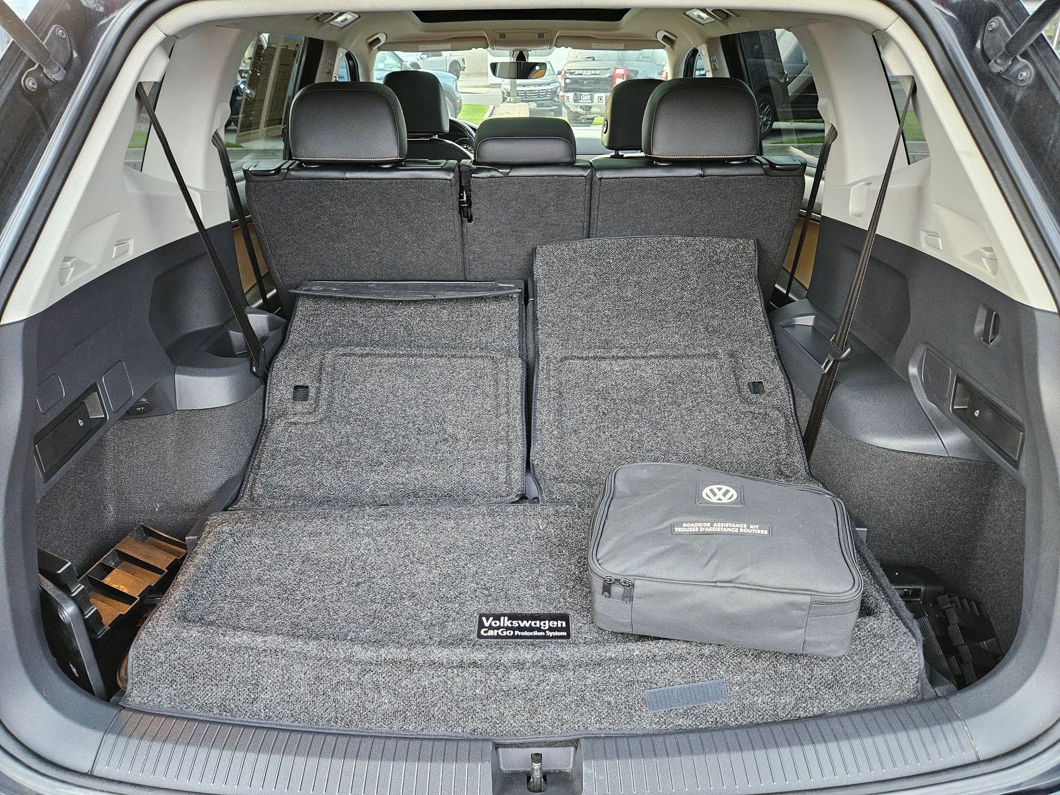 Used 2019 Volkswagen Tiguan SE image 31