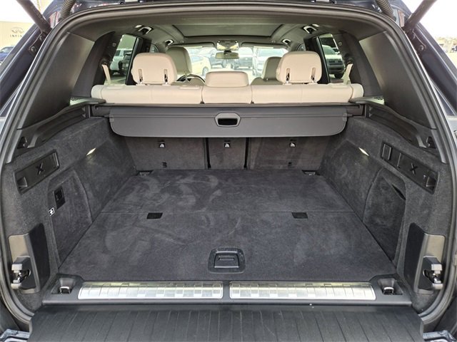 Used 2022 BMW X5 xDrive45e image 19