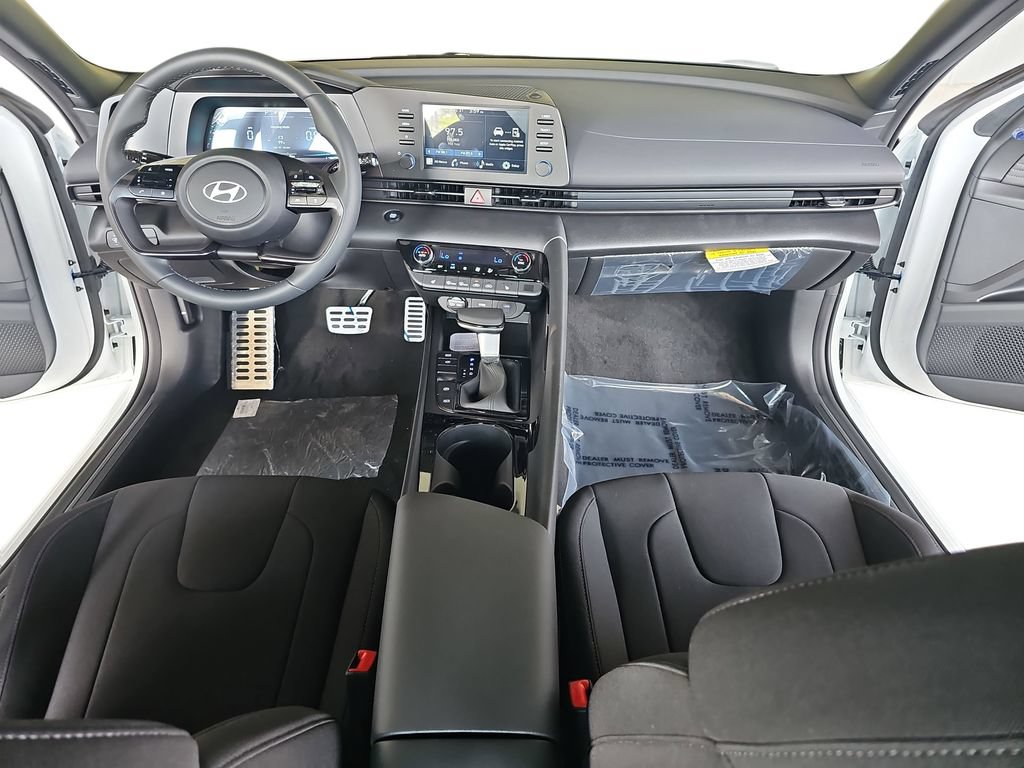 New 2026 Hyundai Elantra SEL Sport Premium FWD image 9