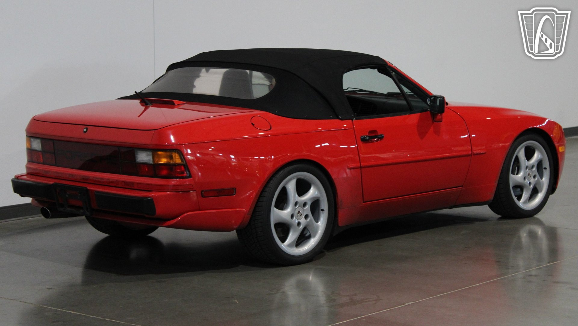 Used 1991 Porsche 944 Cabriolet RWD image 26