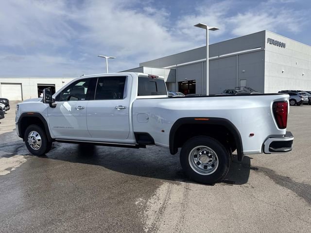 New 2026 GMC Sierra 3500 Denali w/ Denali Reserve Package image 9