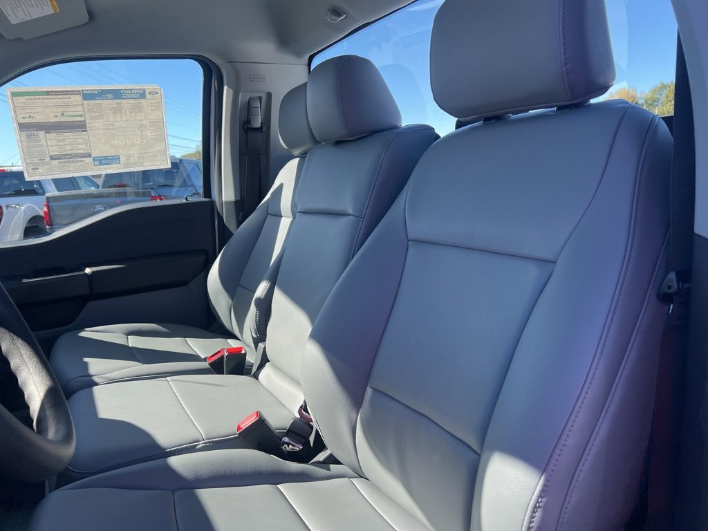 New 2026 Ford F250 4x4 Regular Cab Super Duty image 18