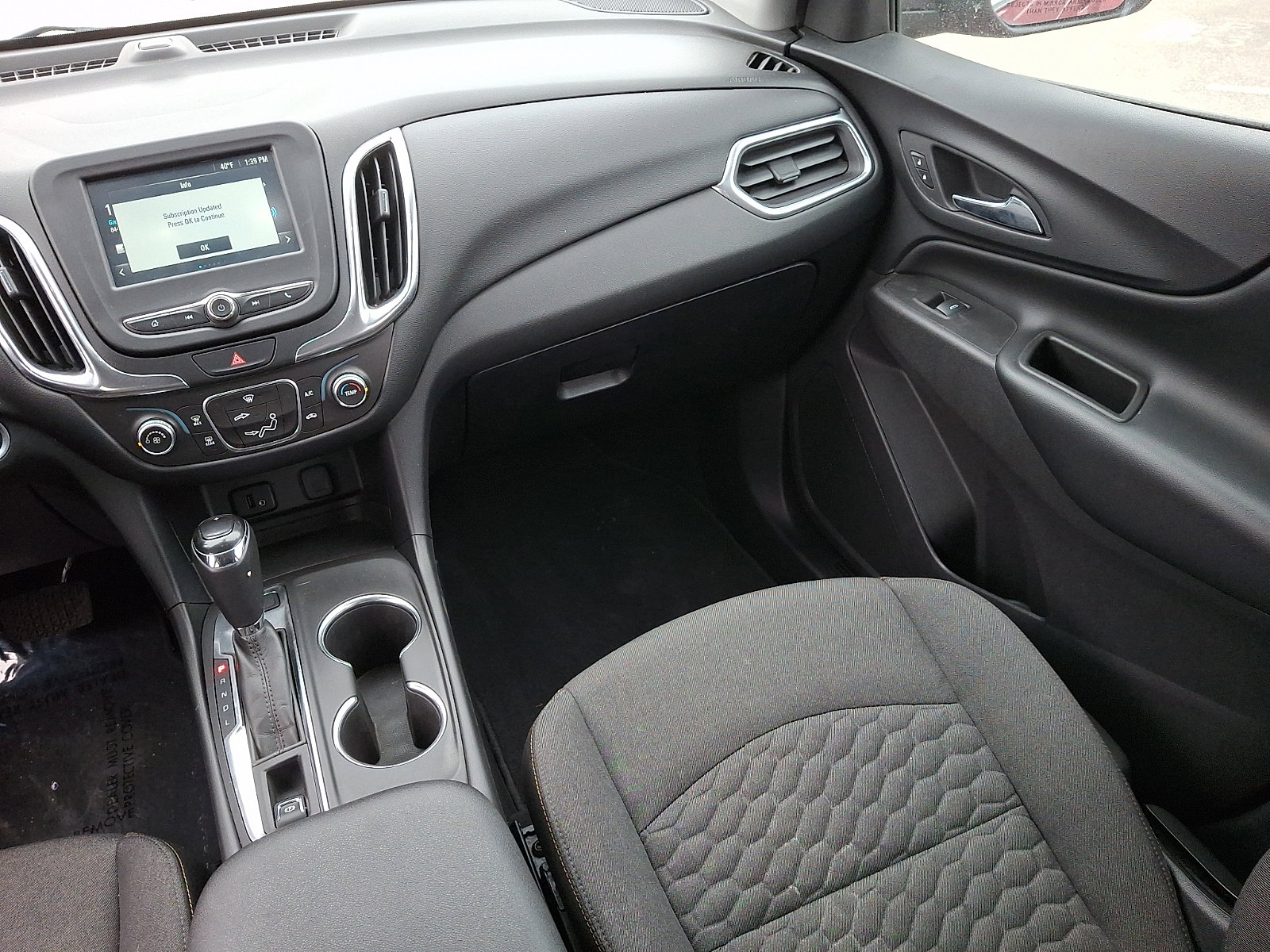 Used 2018 Chevrolet Equinox LT image 16