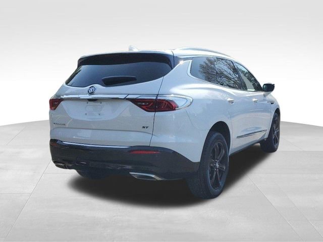 Used 2024 Buick Enclave Essence w/ Sport Touring Edition FWD image 5