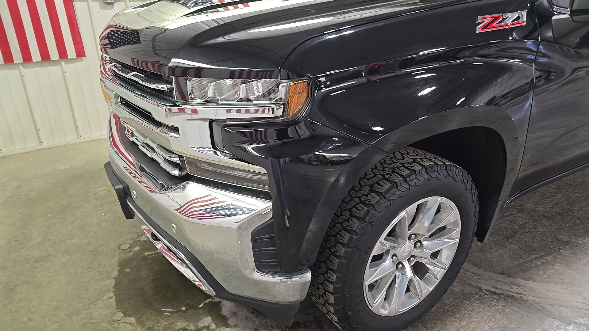 Used 2020 Chevrolet Silverado 1500 LTZ w/ LTZ Premium Package image 6