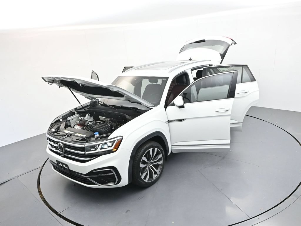 Used 2022 Volkswagen Atlas Cross Sport SEL Premium R-Line AWD/4WD image 38