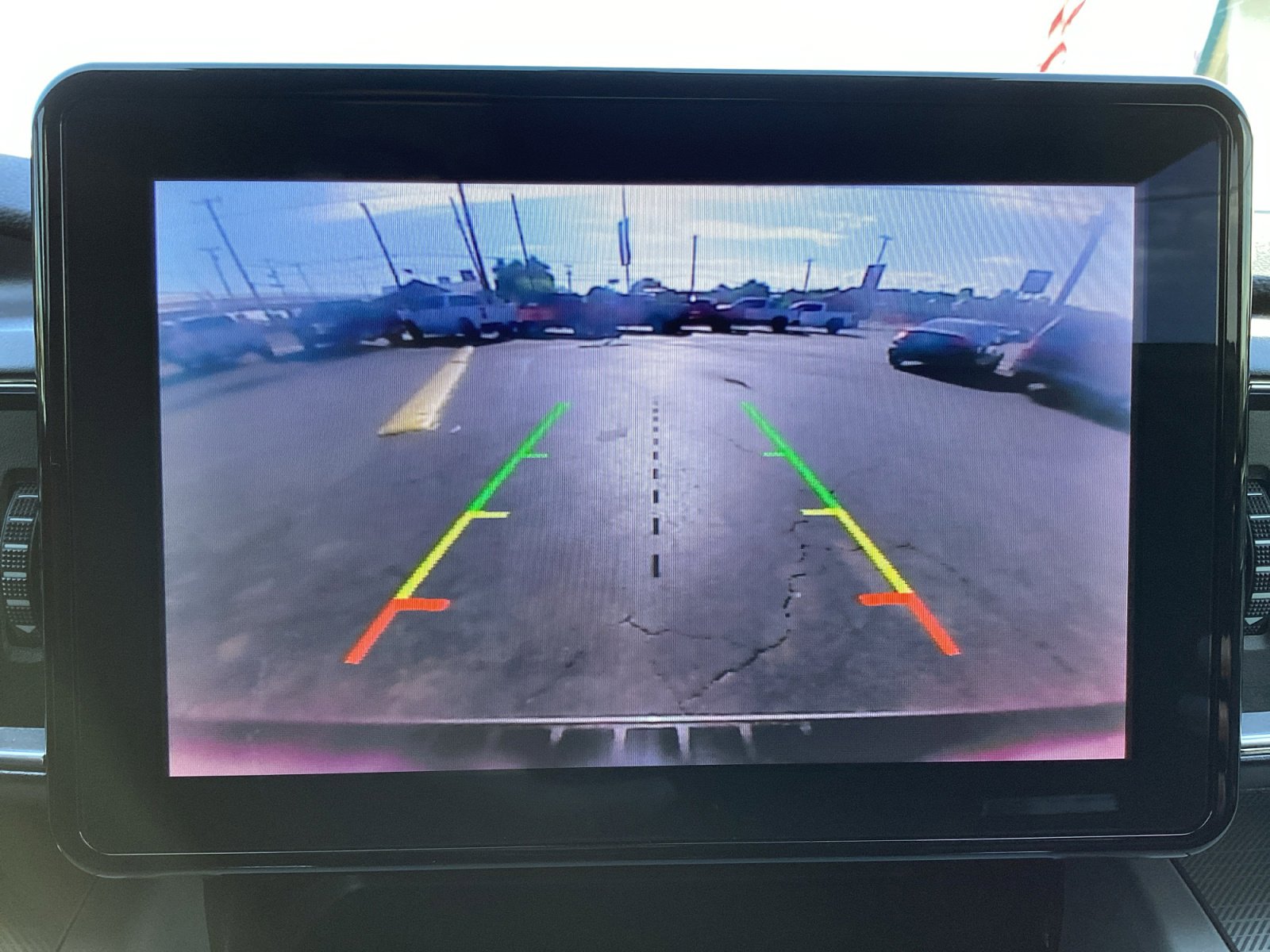 Used 2023 Ford Explorer XLT w/ Equipment Group 202A image 21