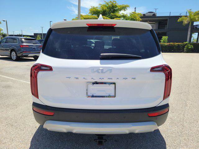Used 2022 Kia Telluride LX AWD/4WD image 6
