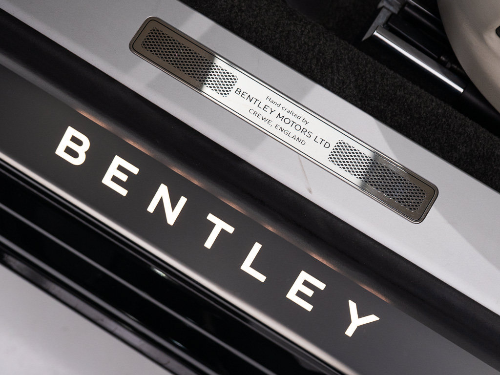 Certified 2021 Bentley Flying Spur W12 AWD/4WD image 13