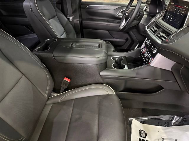 Used 2023 GMC Yukon SLT w/ SLT Luxury Package AWD/4WD image 30