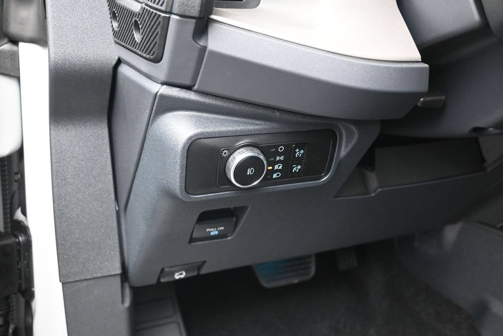 New 2026 Ford Bronco Outer Banks AWD/4WD image 13