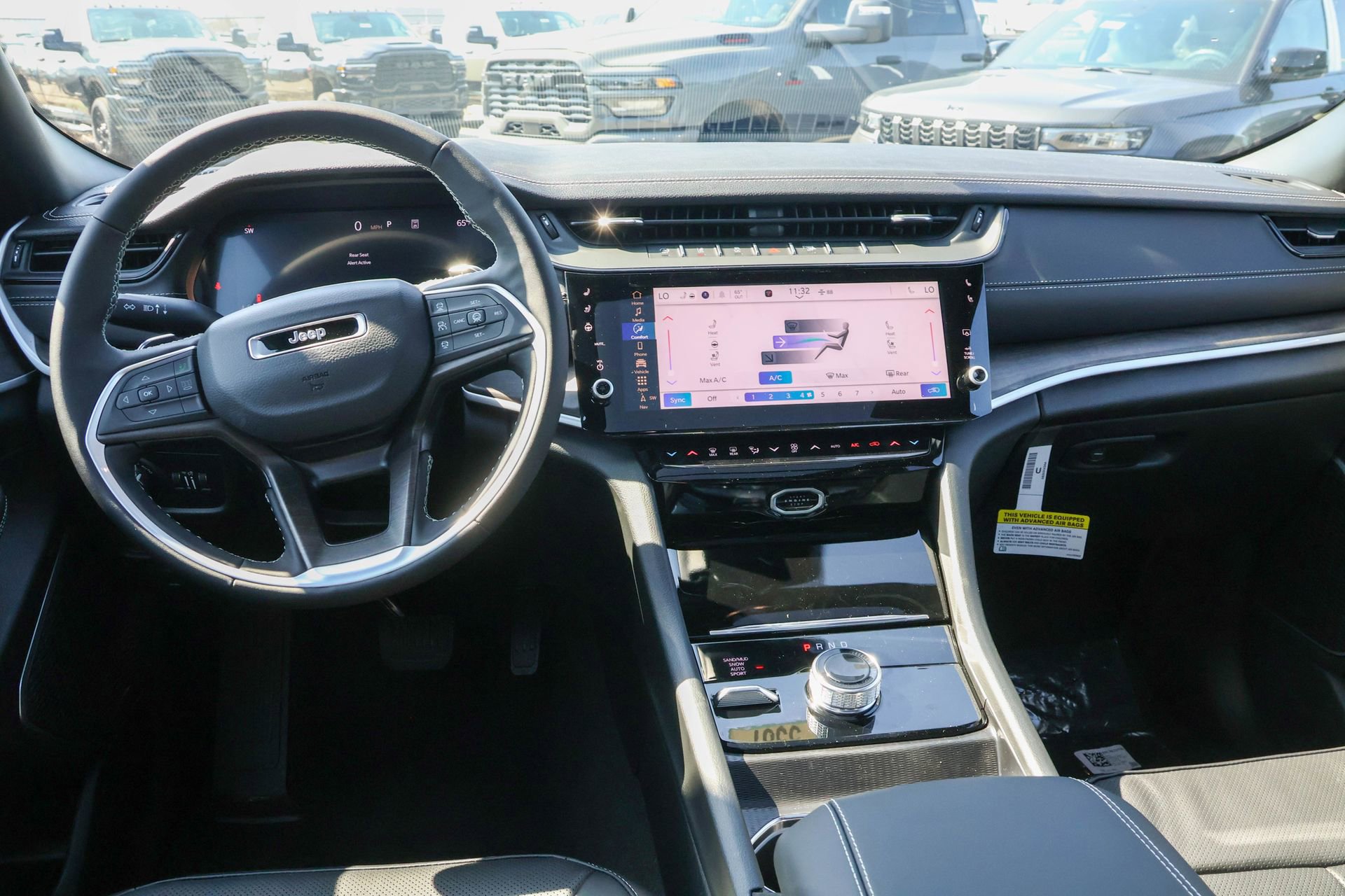 New 2026 Jeep Grand Cherokee Limited Reserve image 19