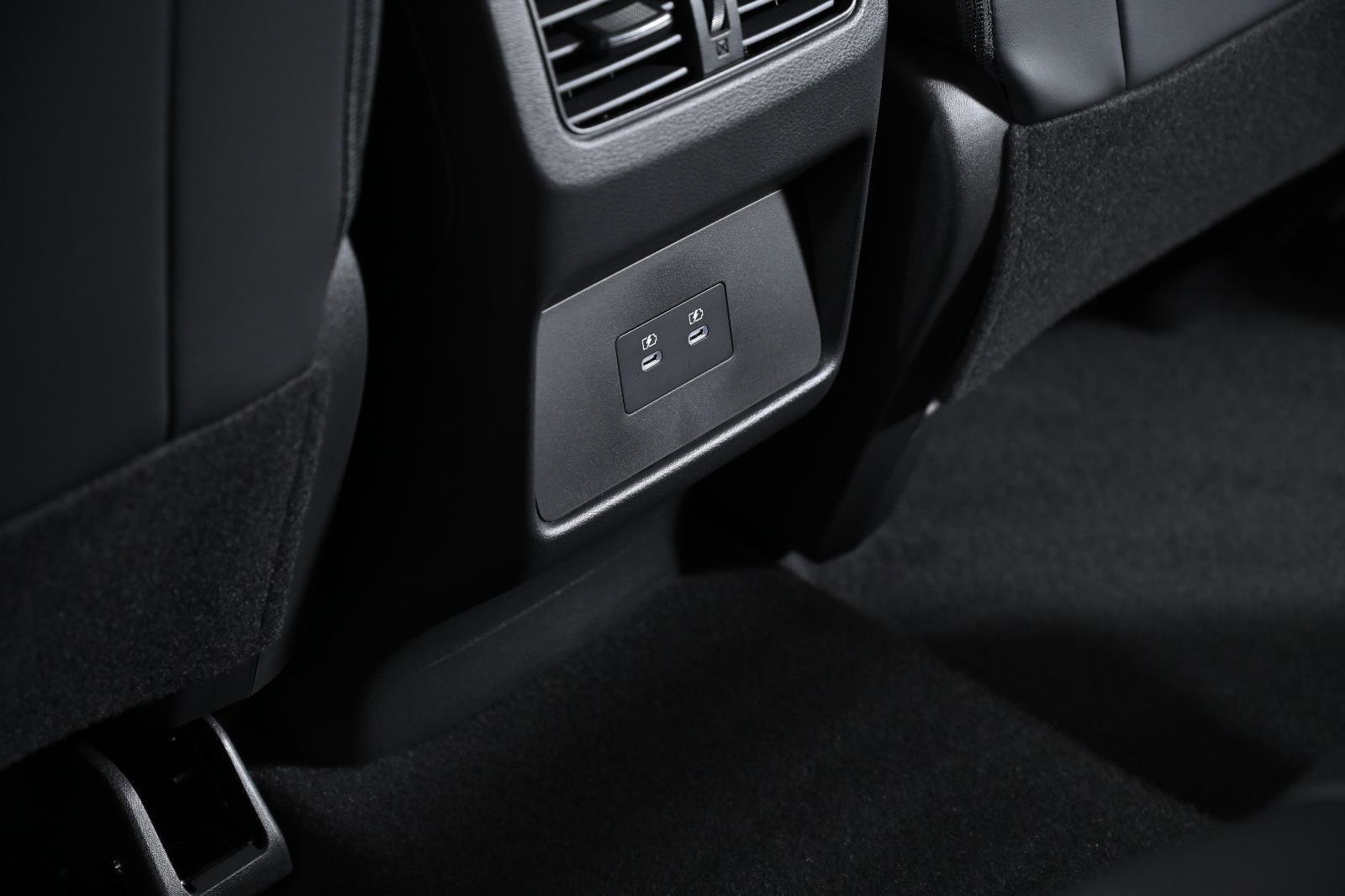 Used 2024 Nissan Rogue Platinum image 33