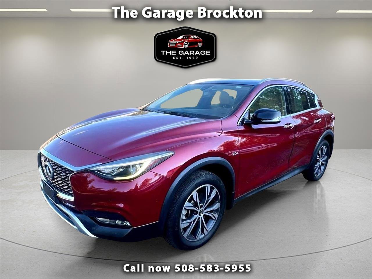 Used 2018 INFINITI QX30 Premium w/ Navigation Package