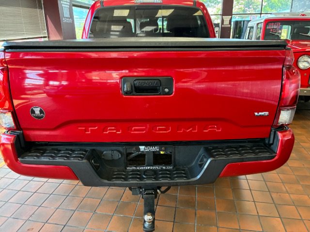 Used 2022 Toyota Tacoma SR5 w/ Technology Package RWD image 12