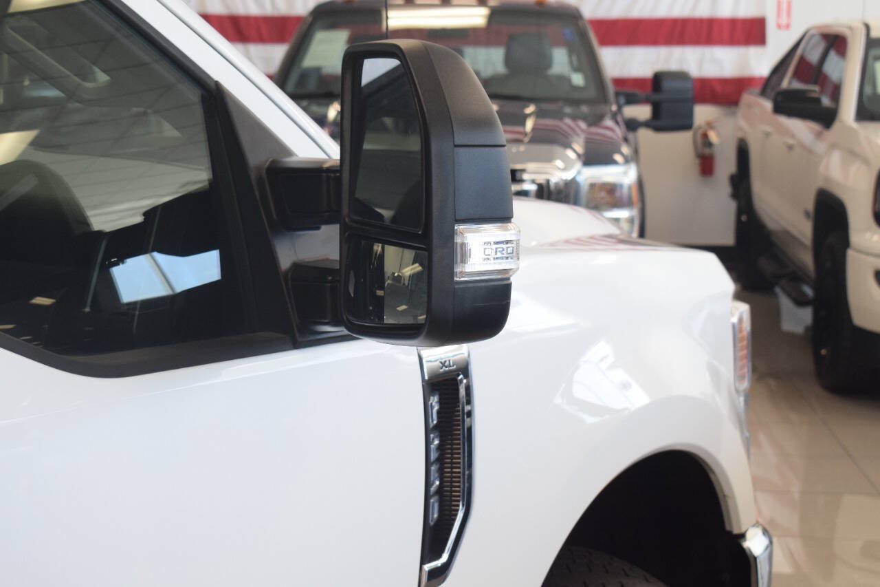 Used 2020 Ford F250 XL w/ Power Equipment Group RWD image 39