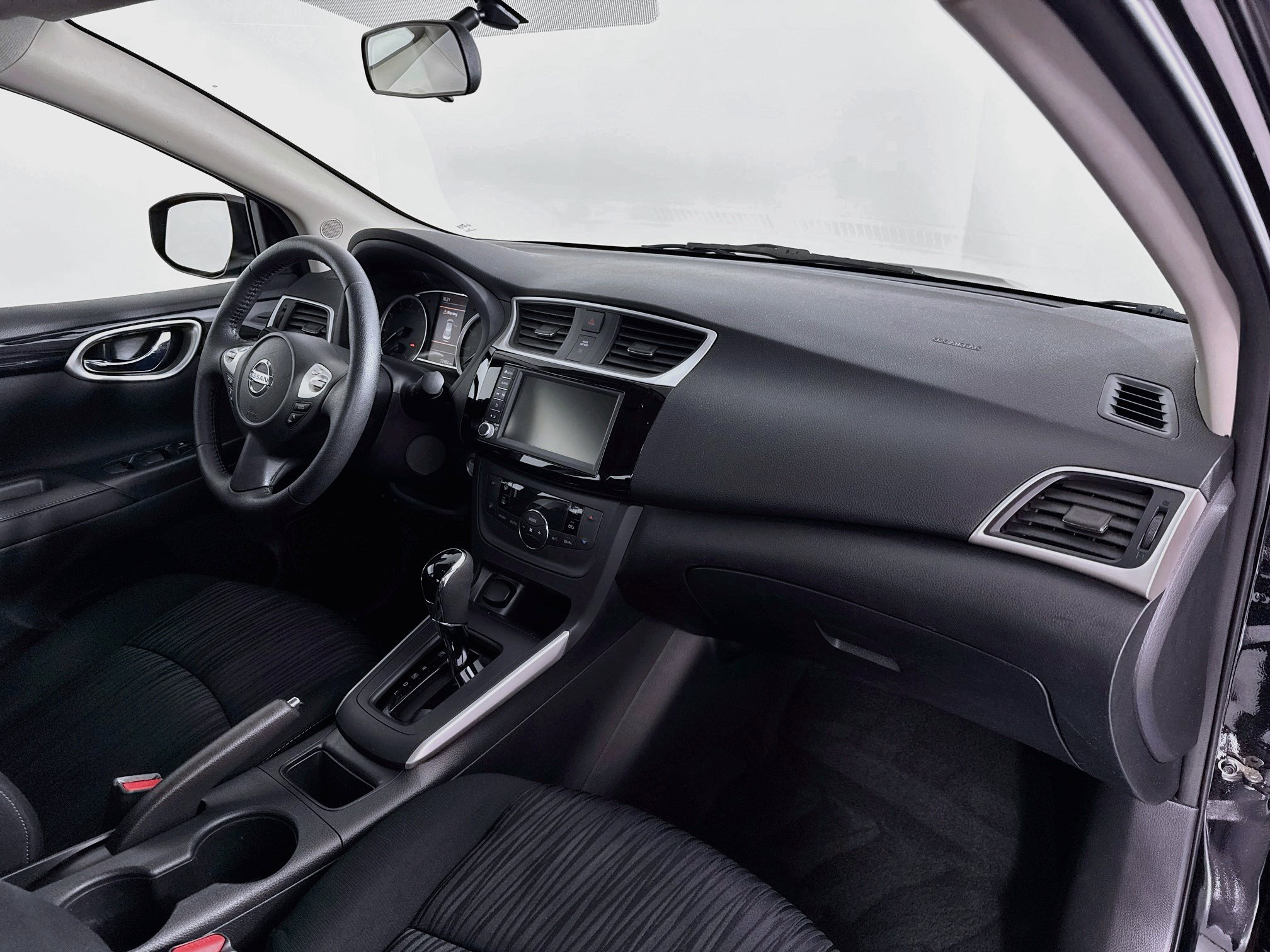 Used 2019 Nissan Sentra SV FWD image 26
