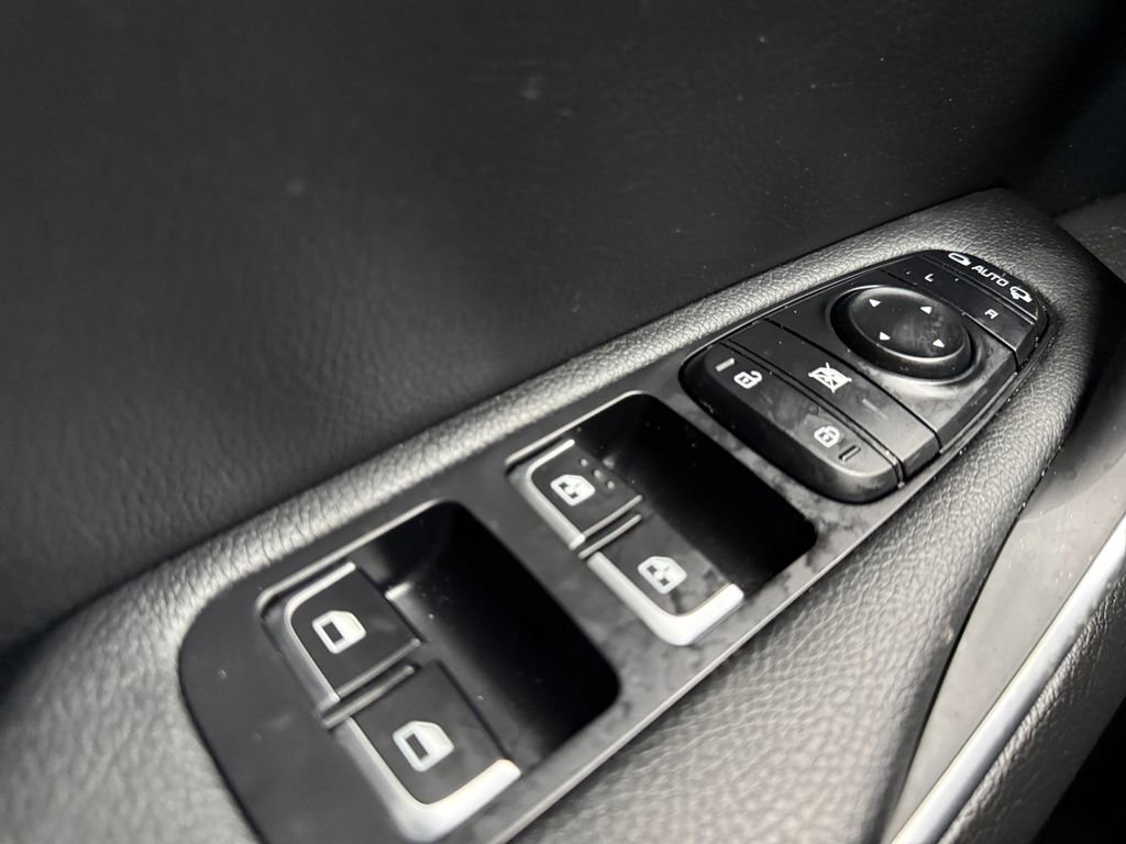 Certified 2022 Kia Stinger GT-Line image 28