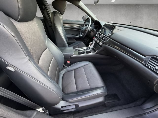 Used 2018 Honda Accord Sport image 24