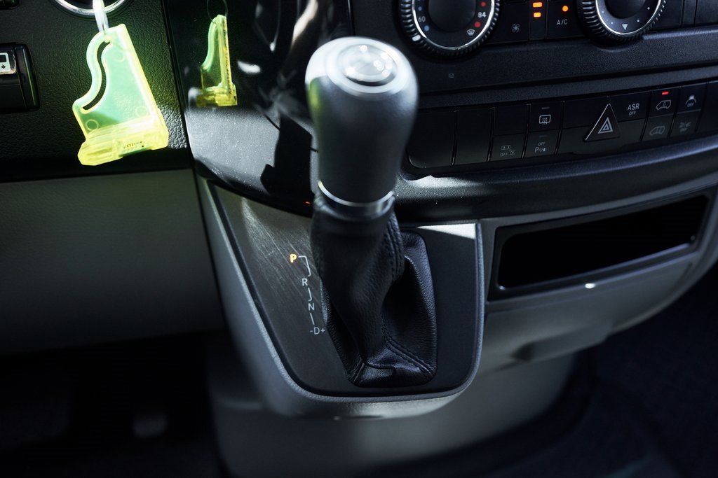 Used 2017 Mercedes-Benz Sprinter 3500 image 46