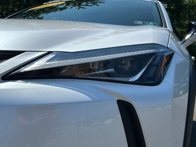 Used 2020 Lexus UX 250h w/ Premium Package AWD/4WD image 10