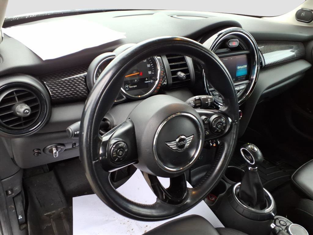 Used 2016 MINI Cooper S image 12