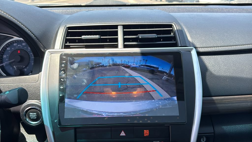 Used 2017 Toyota Camry XLE w/ Moonroof Package FWD image 15