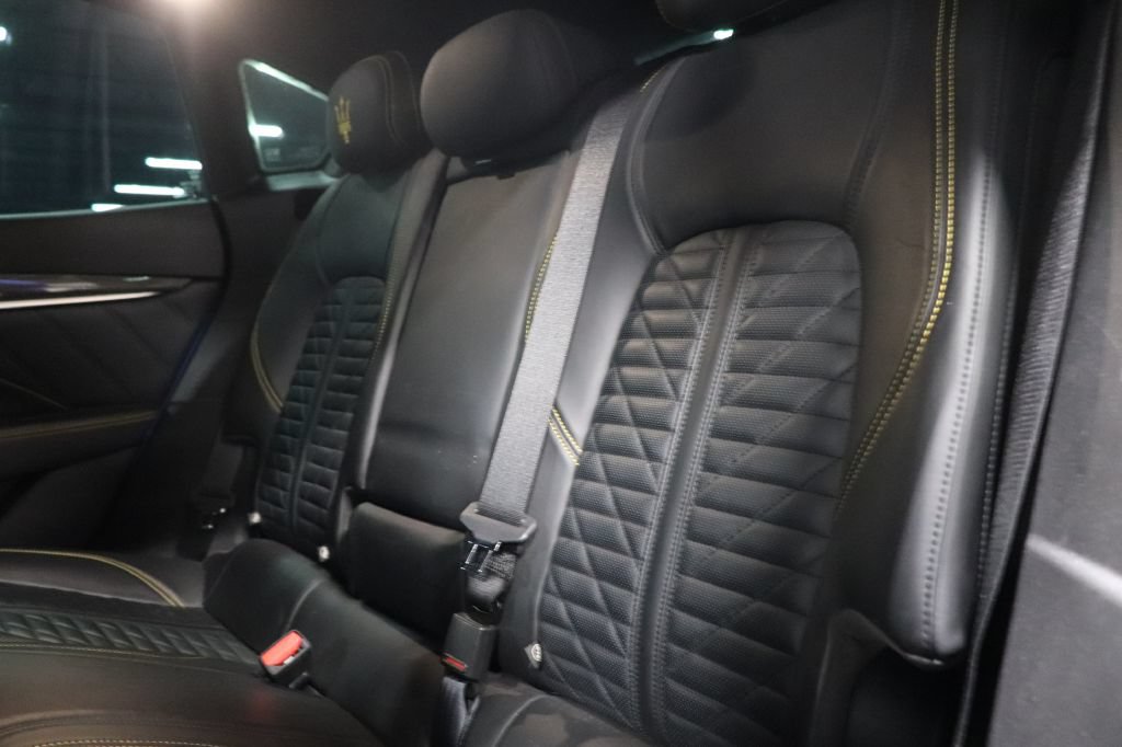 Used 2022 Maserati Levante F Tributo AWD/4WD image 18
