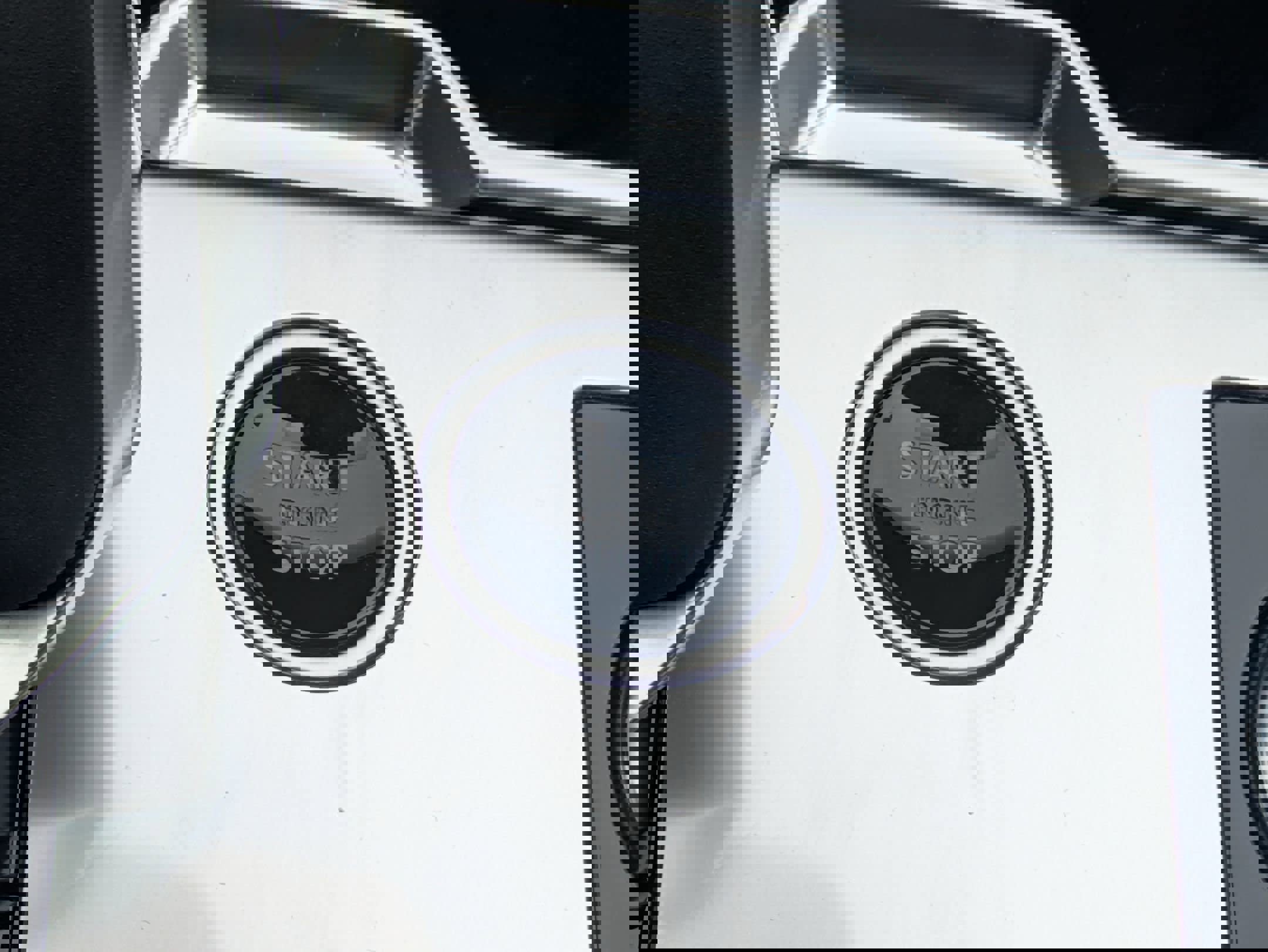 Used 2023 Land Rover Range Rover SE image 18