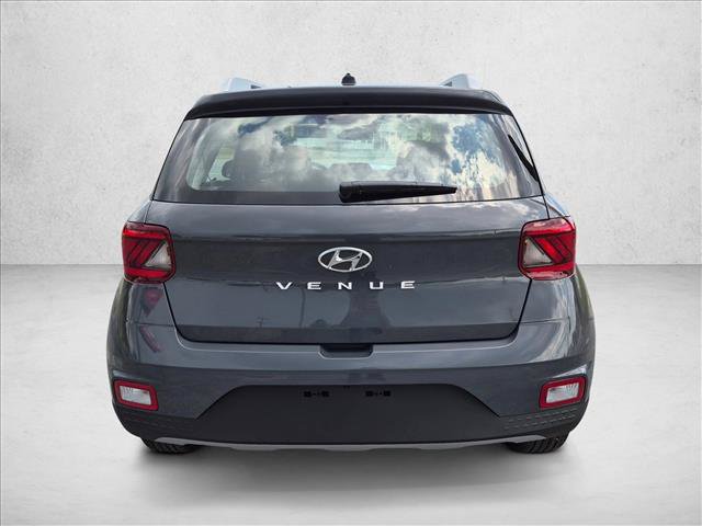 New 2026 Hyundai Venue SEL FWD image 5