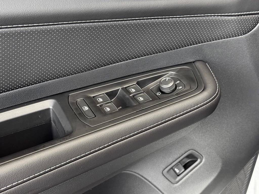 New 2026 Volkswagen Atlas SEL Premium R-Line image 23