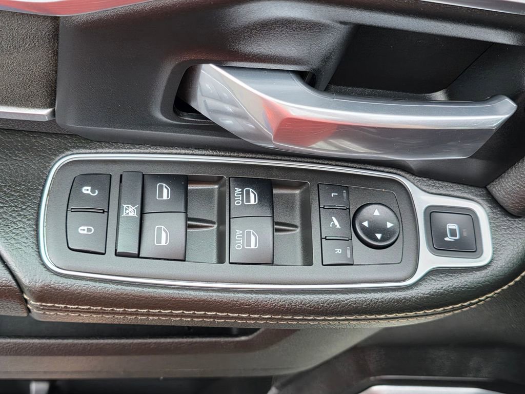 Used 2021 RAM 3500 Laramie image 15