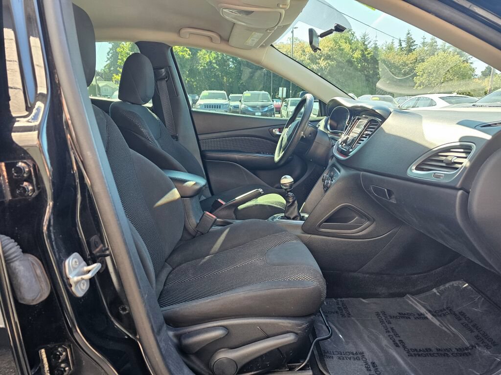 Used 2015 Dodge Dart SE FWD image 9