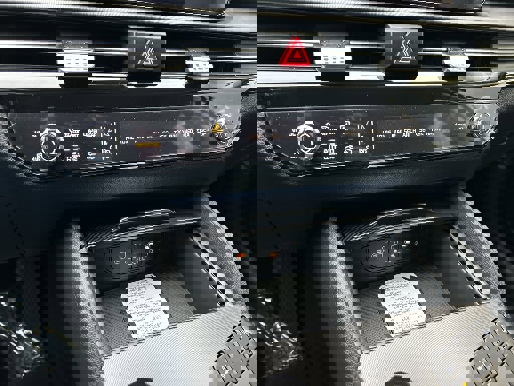 New 2026 Kia Sportage EX image 21