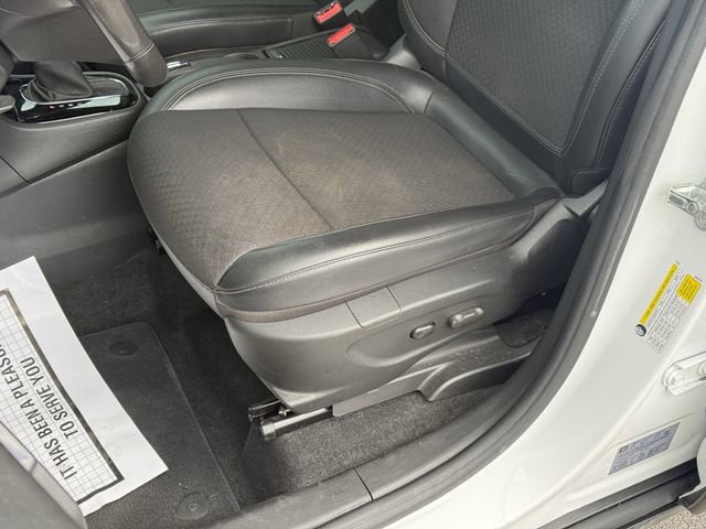 Used 2022 Buick Encore Preferred w/ Safety Package FWD image 15