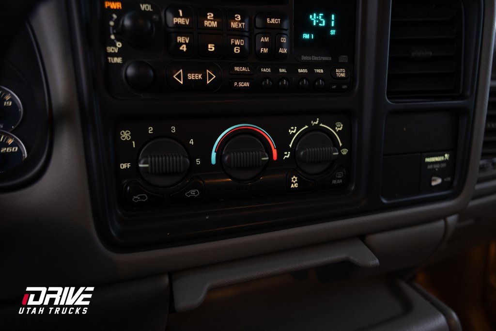 Used 2002 Chevrolet Silverado 2500 LT w/ Off-Road Skid Plate Pkg image 23