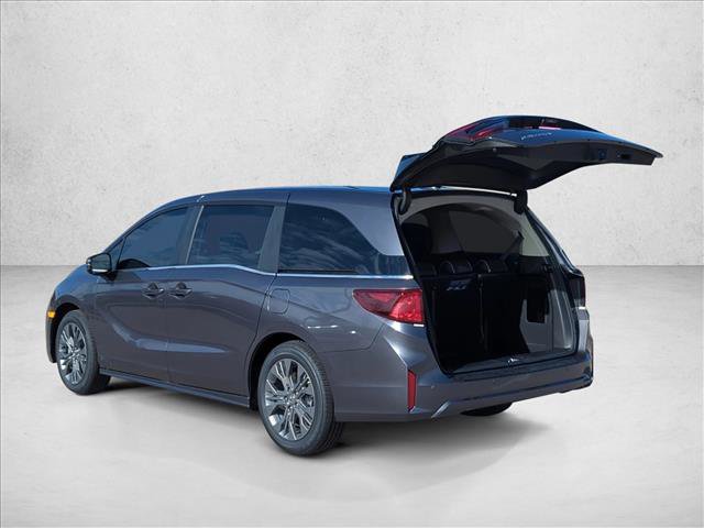 New 2026 Honda Odyssey Touring image 9