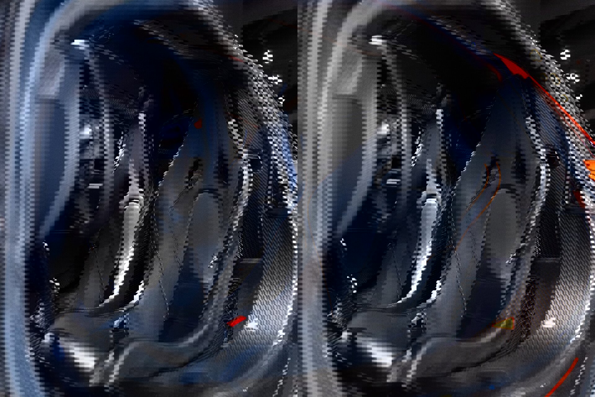 Used 2014 McLaren P1 image 15