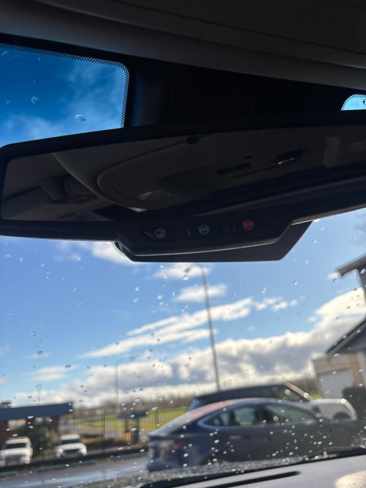 Used 2019 Chevrolet Suburban LT AWD/4WD image 21