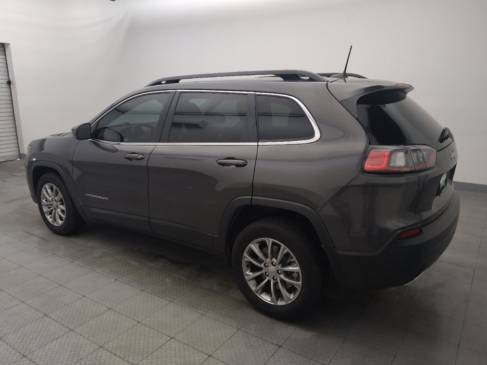 Used 2022 Jeep Cherokee Latitude Lux FWD image 3
